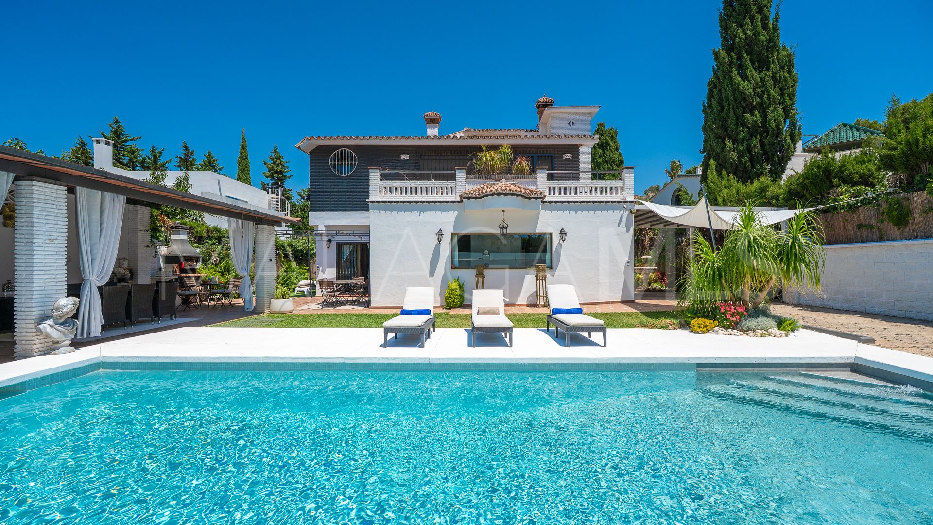 Villa with 5 bedrooms for sale in Cabopino