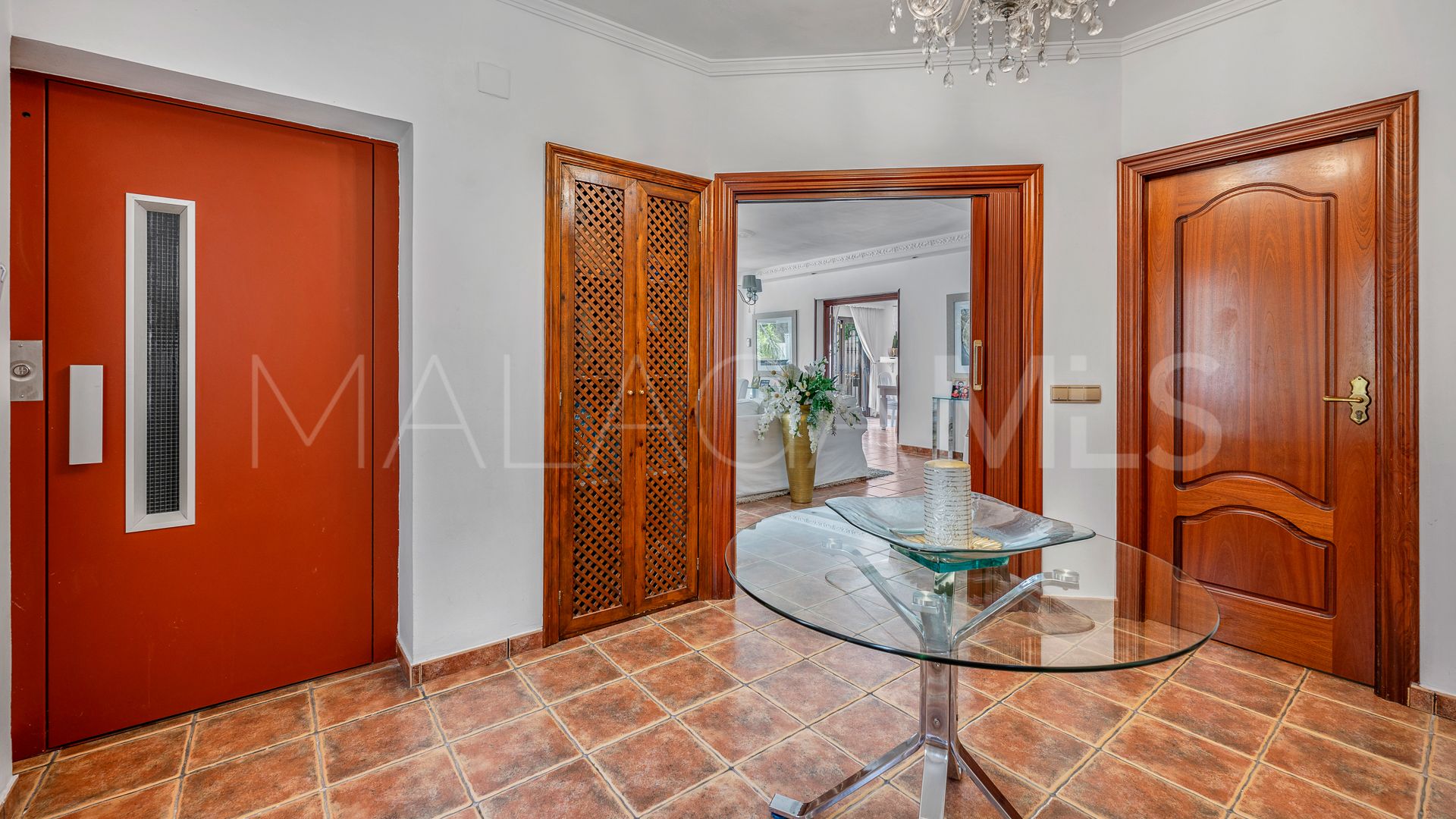 Villa with 5 bedrooms for sale in Cabopino