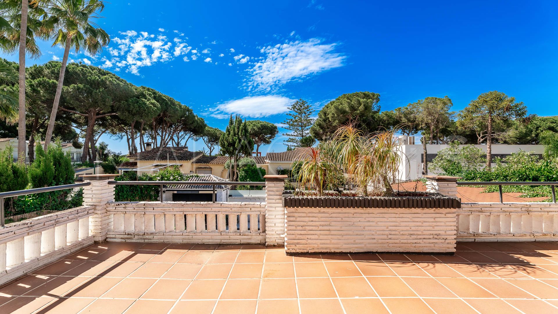 Villa with 5 bedrooms for sale in Cabopino