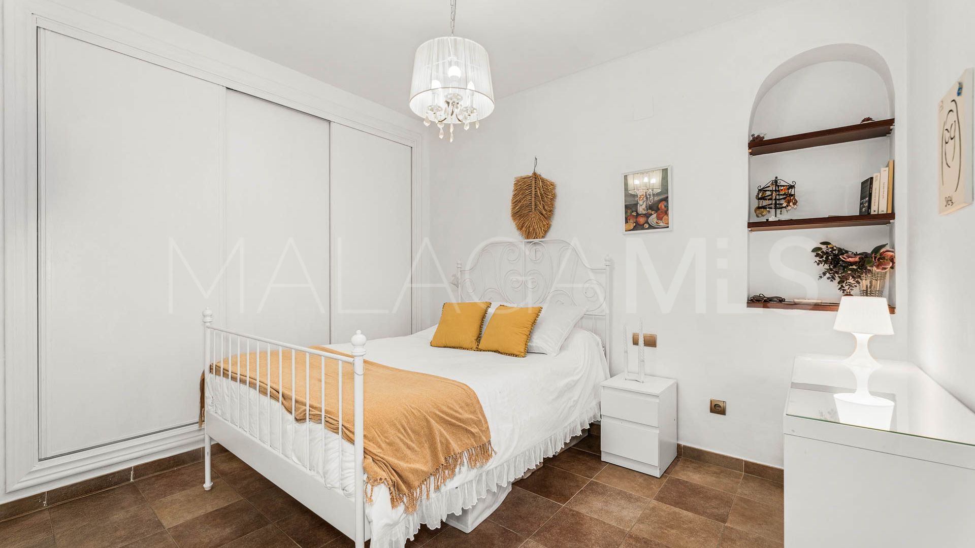 Villa with 5 bedrooms for sale in Cabopino