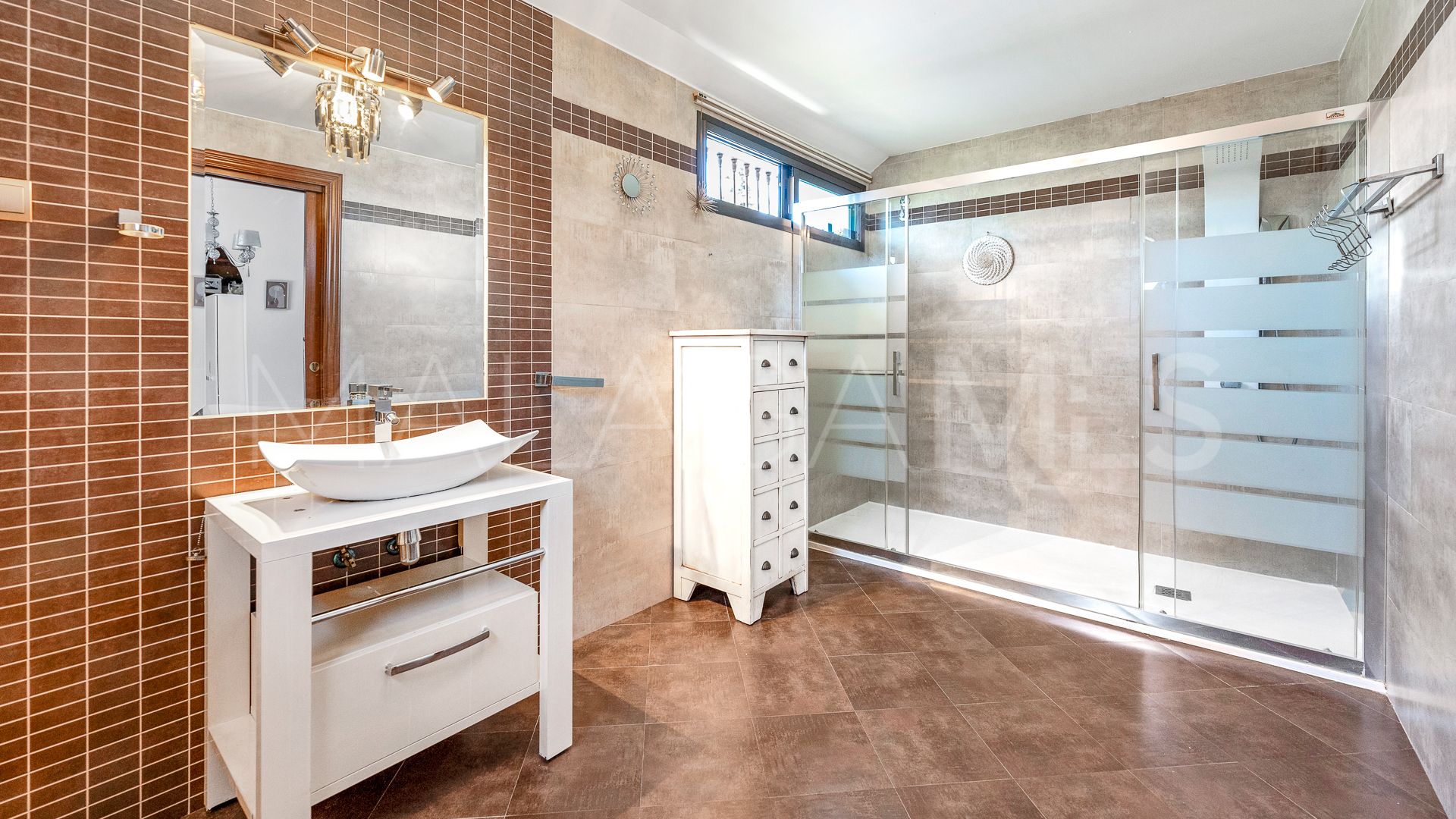Villa with 5 bedrooms for sale in Cabopino