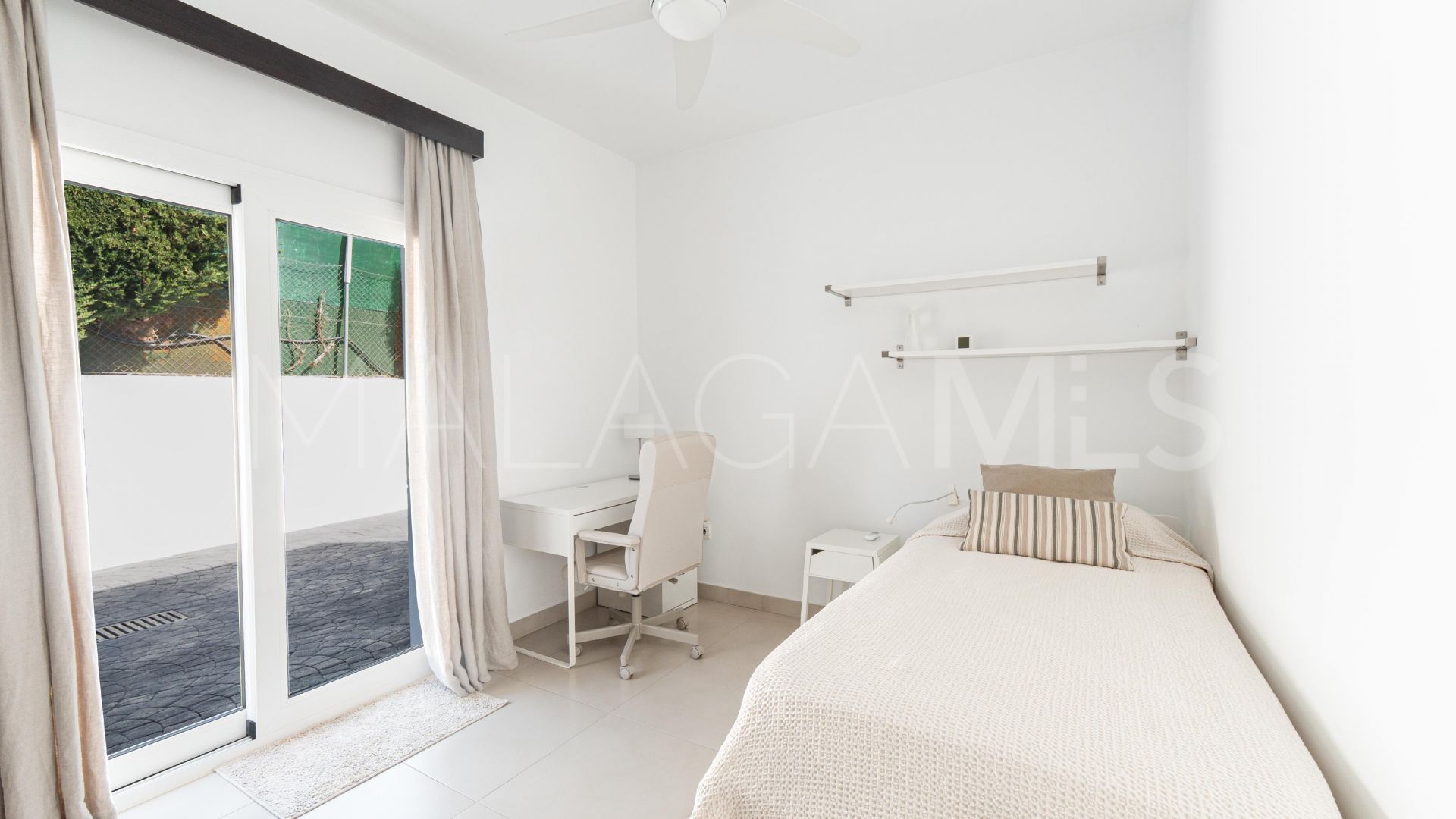 Buy villa in Marbella Golden Mile