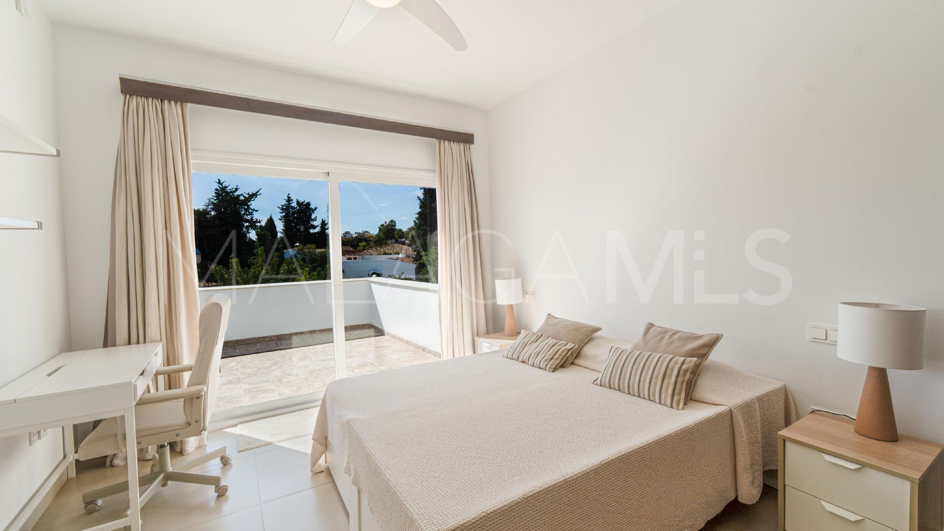 Buy villa in Marbella Golden Mile