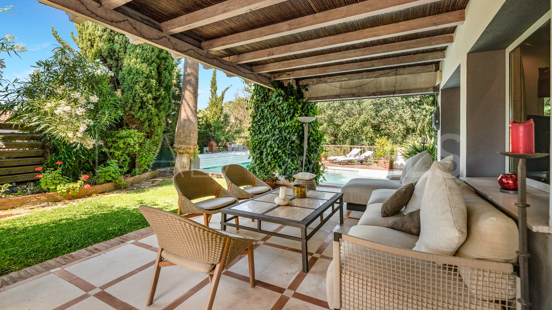 Villa for sale in Nagüeles