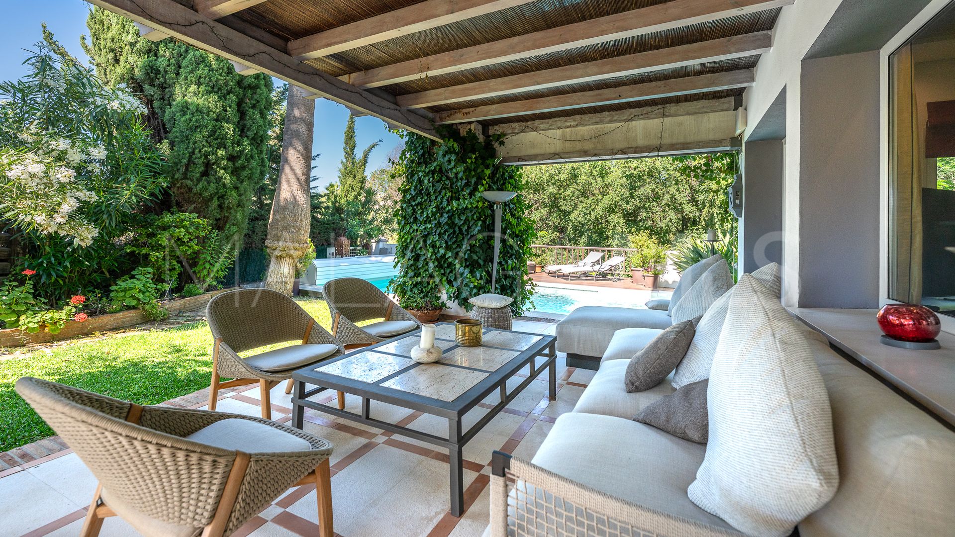 Villa for sale in Nagüeles