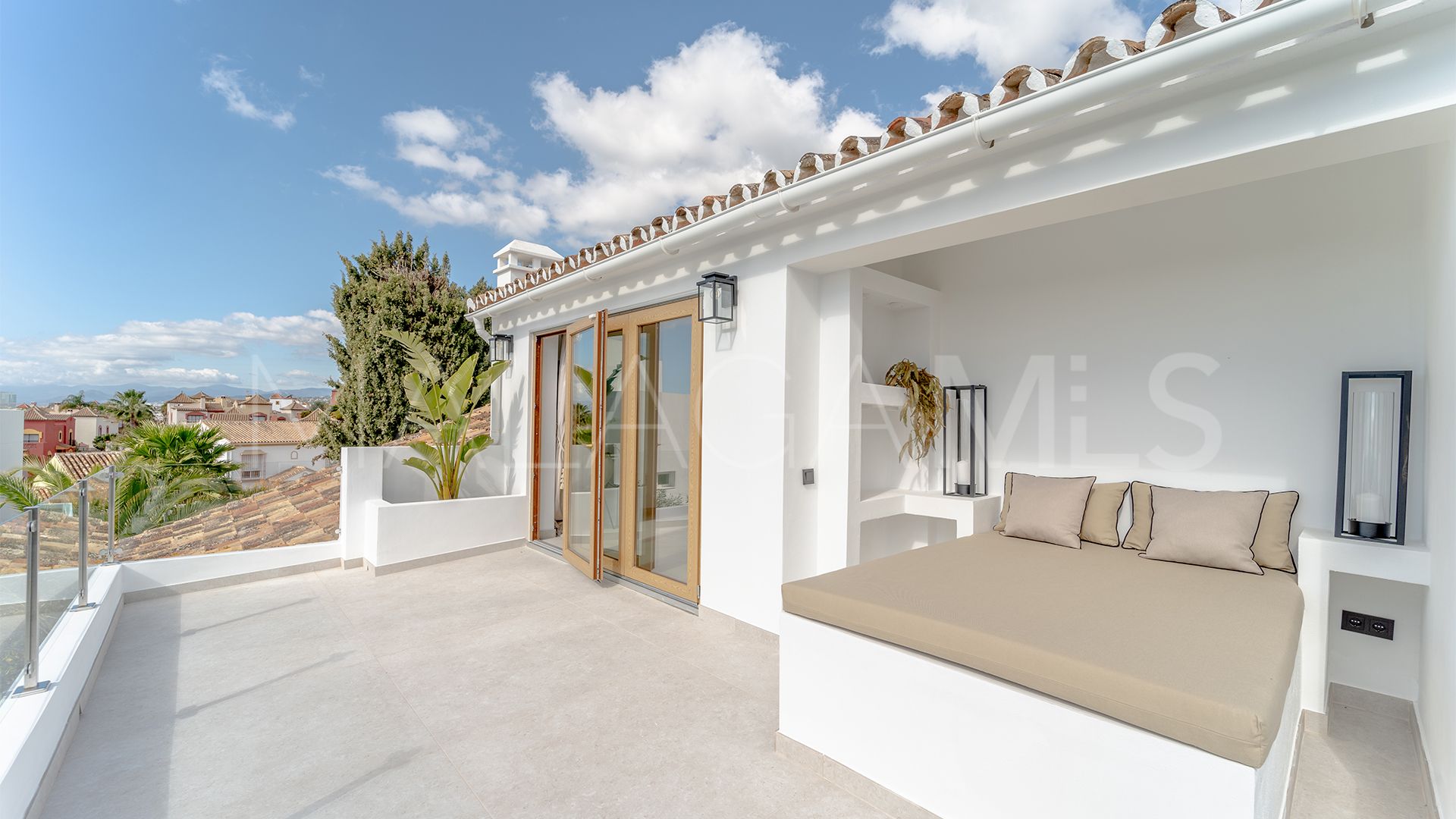Villa for sale in Rio Real