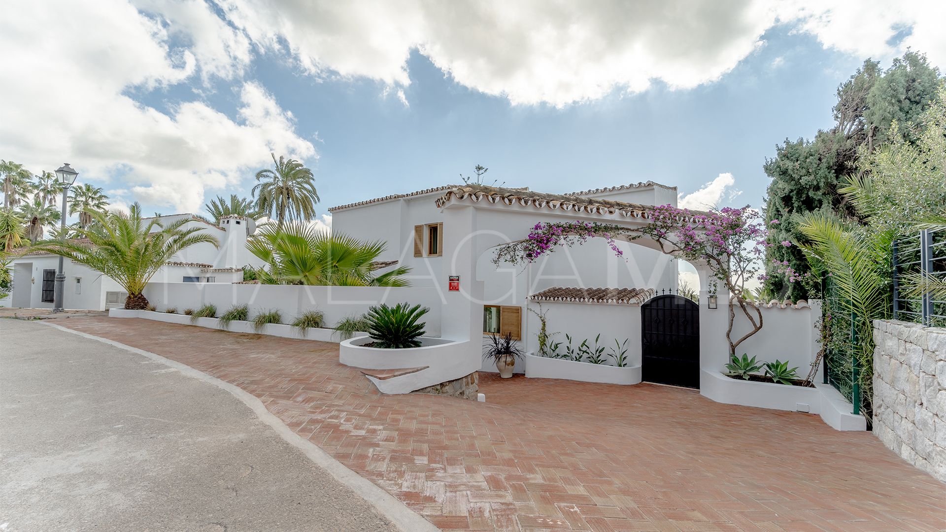 Villa for sale in Rio Real