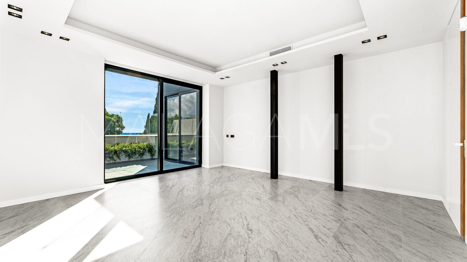 Villa for sale in Los Flamingos Golf