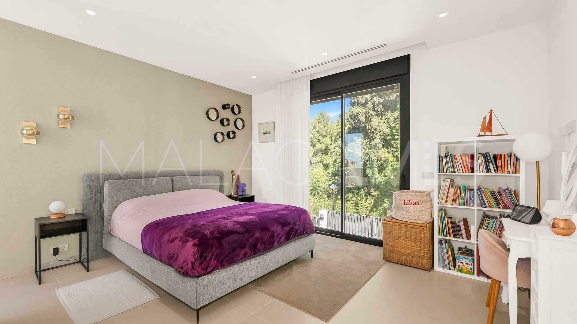 Villa with 5 bedrooms for sale in Cascada de Camojan