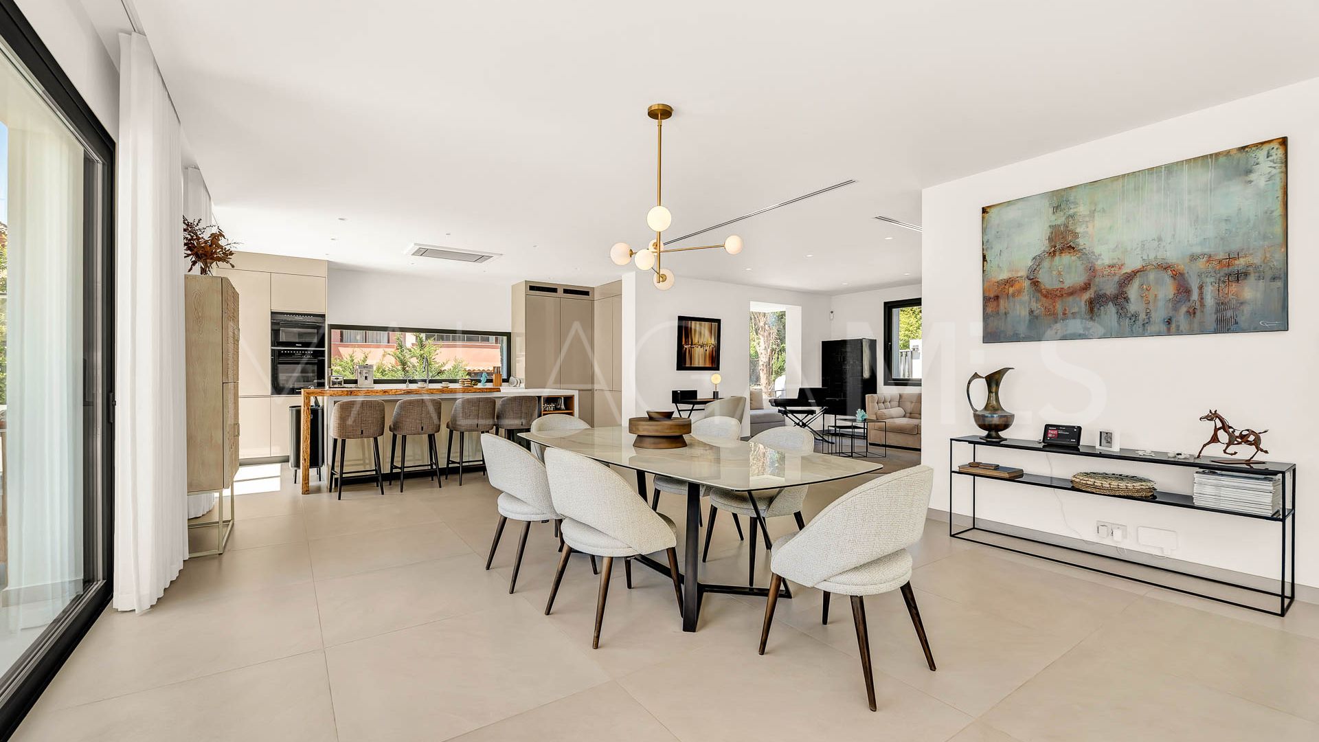Villa with 5 bedrooms for sale in Cascada de Camojan