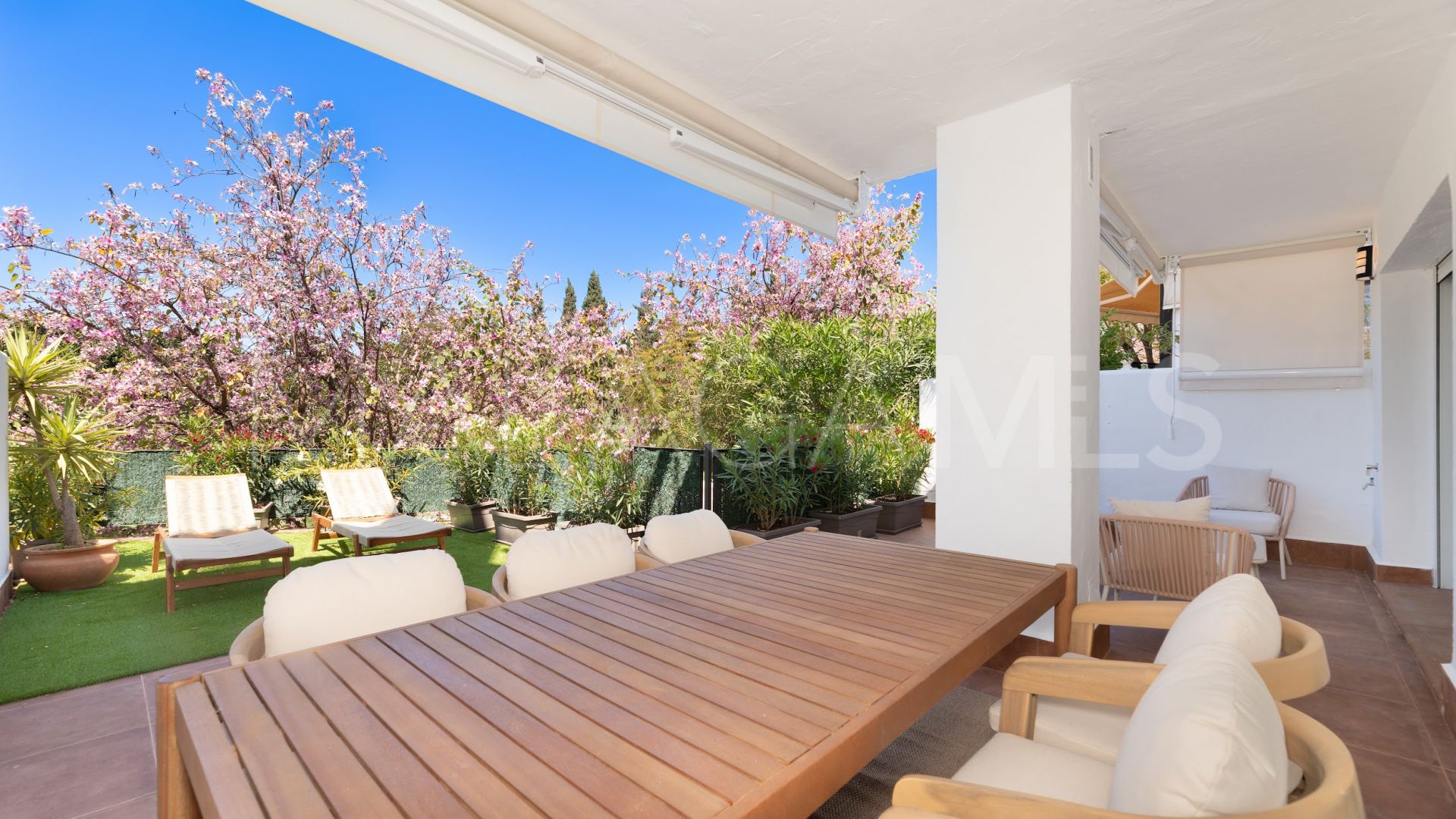 Reihenhaus for sale in Golden Mile