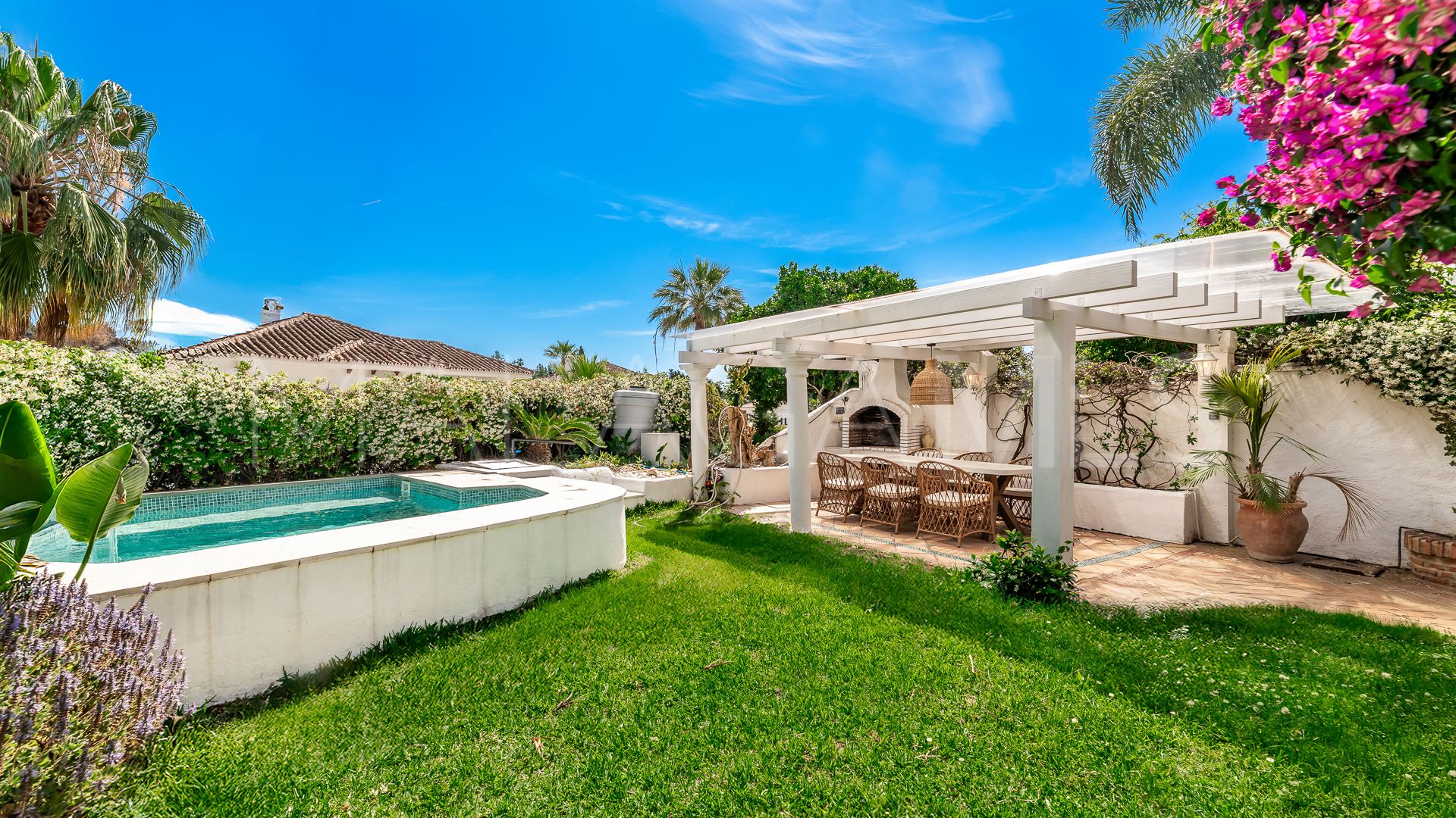 Radhus for sale in Marbella - Puerto Banus