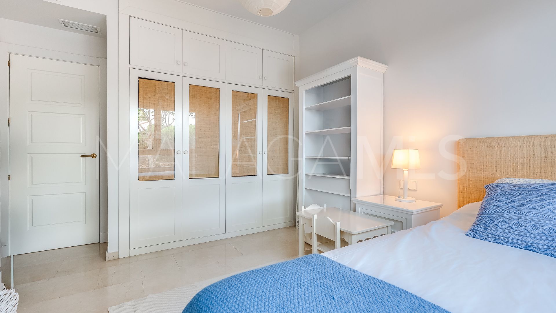Se vende apartamento planta baja in Golden Mile