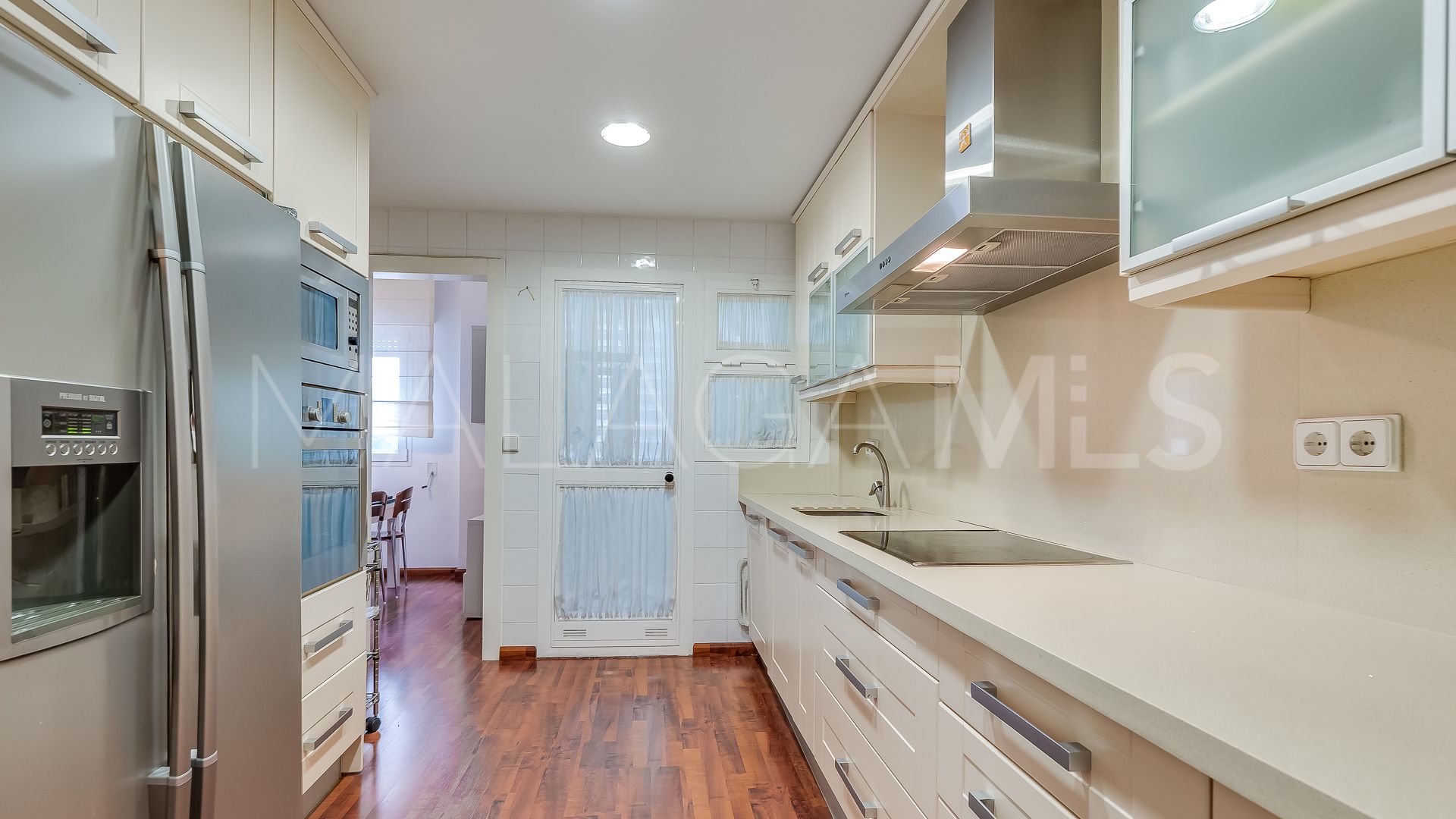 Se vende apartamento planta baja in Golden Mile
