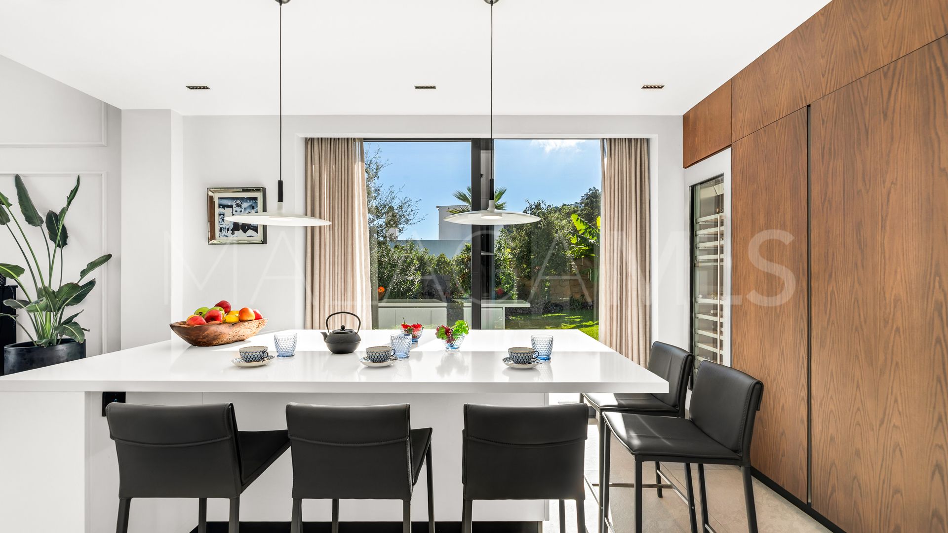 Villa for sale in La Mairena