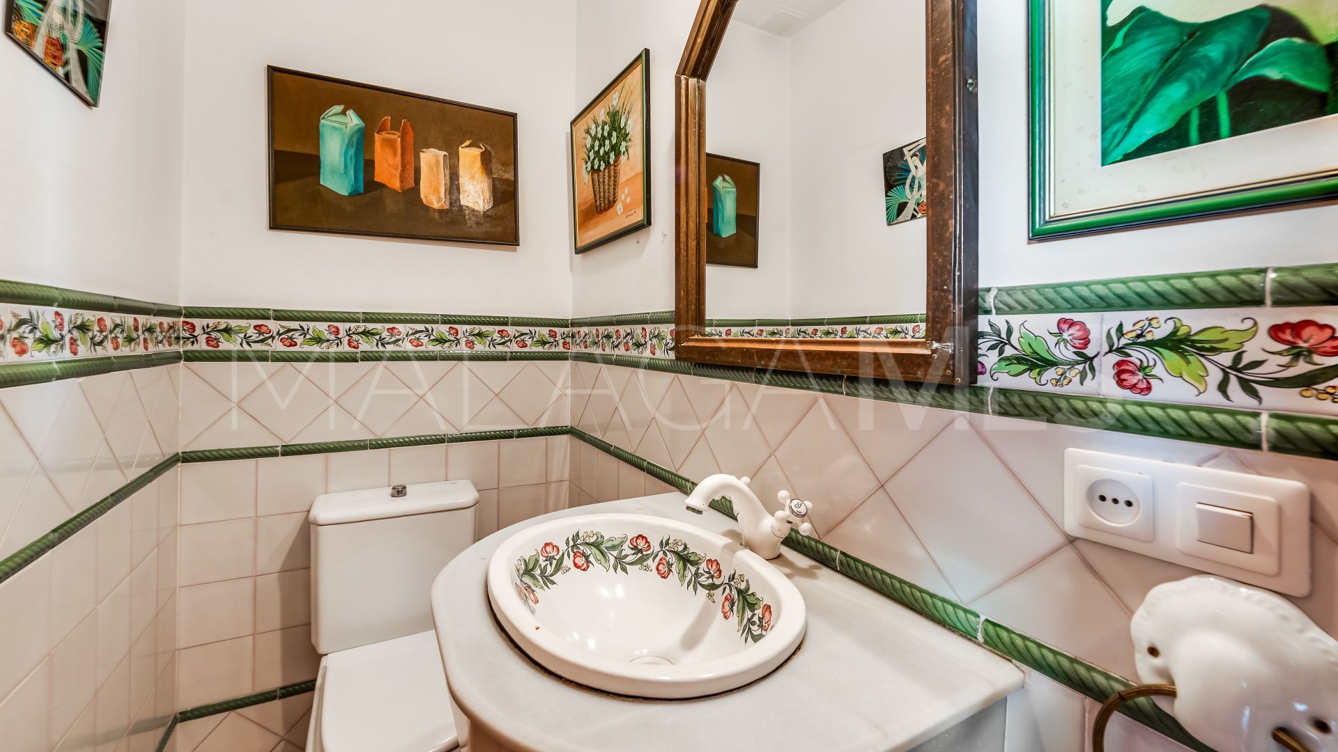 Villa for sale in Golden Mile