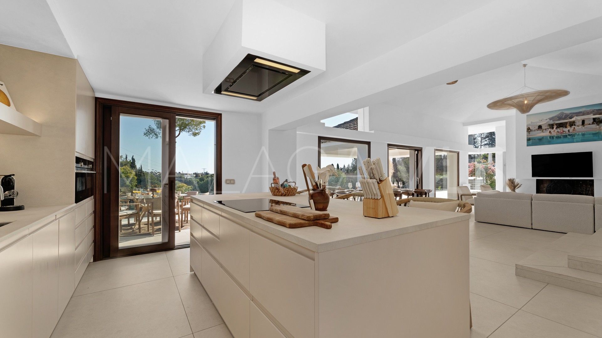 6 bedrooms Guadalmina Alta villa for sale