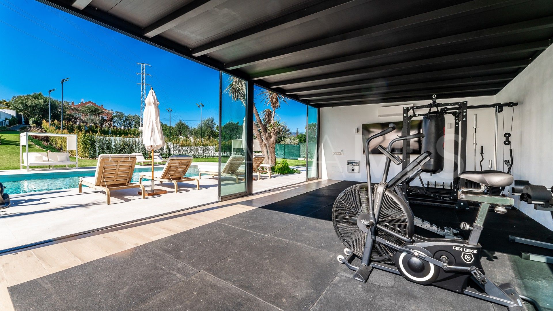6 bedrooms Guadalmina Alta villa for sale