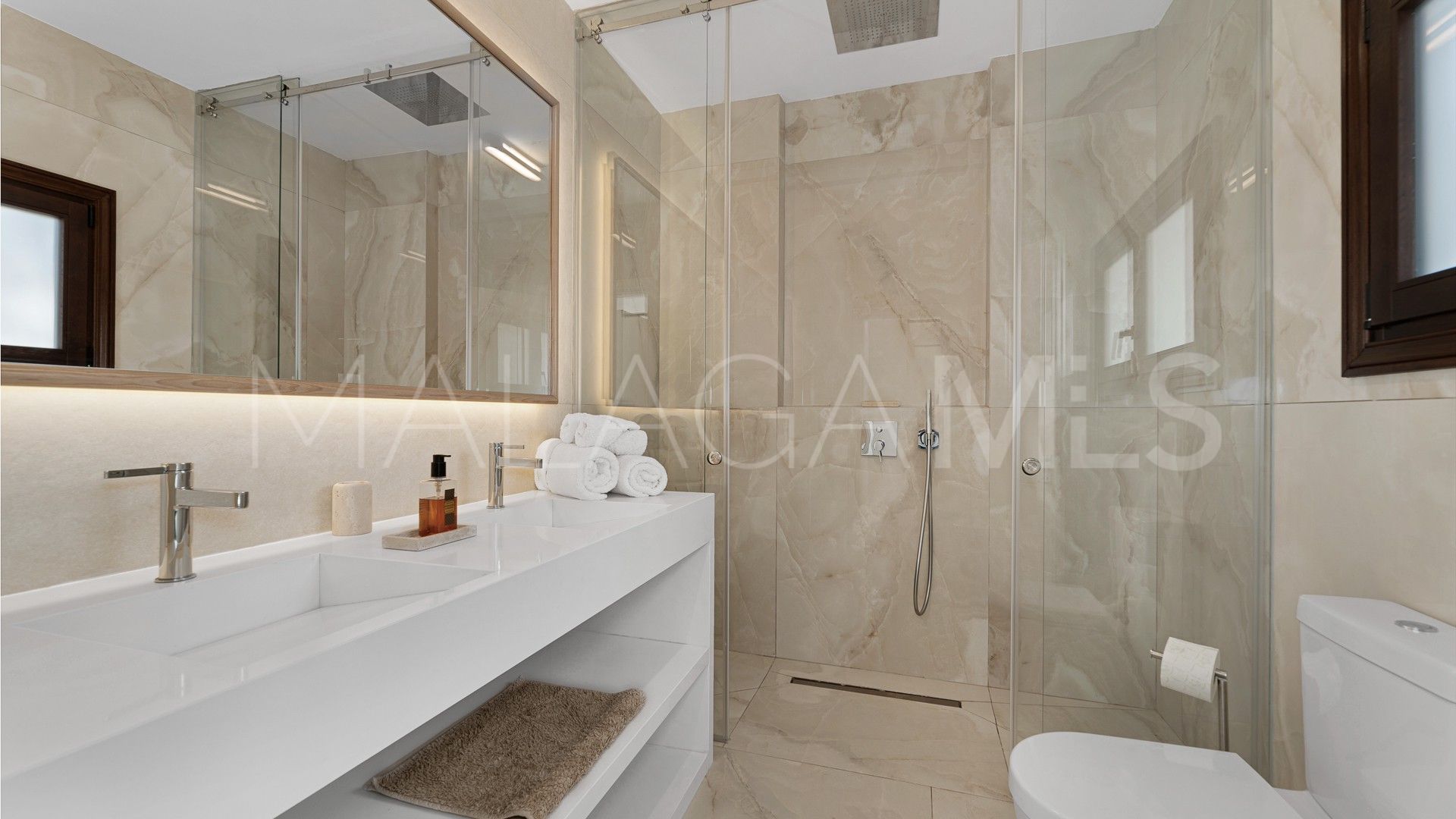 6 bedrooms Guadalmina Alta villa for sale