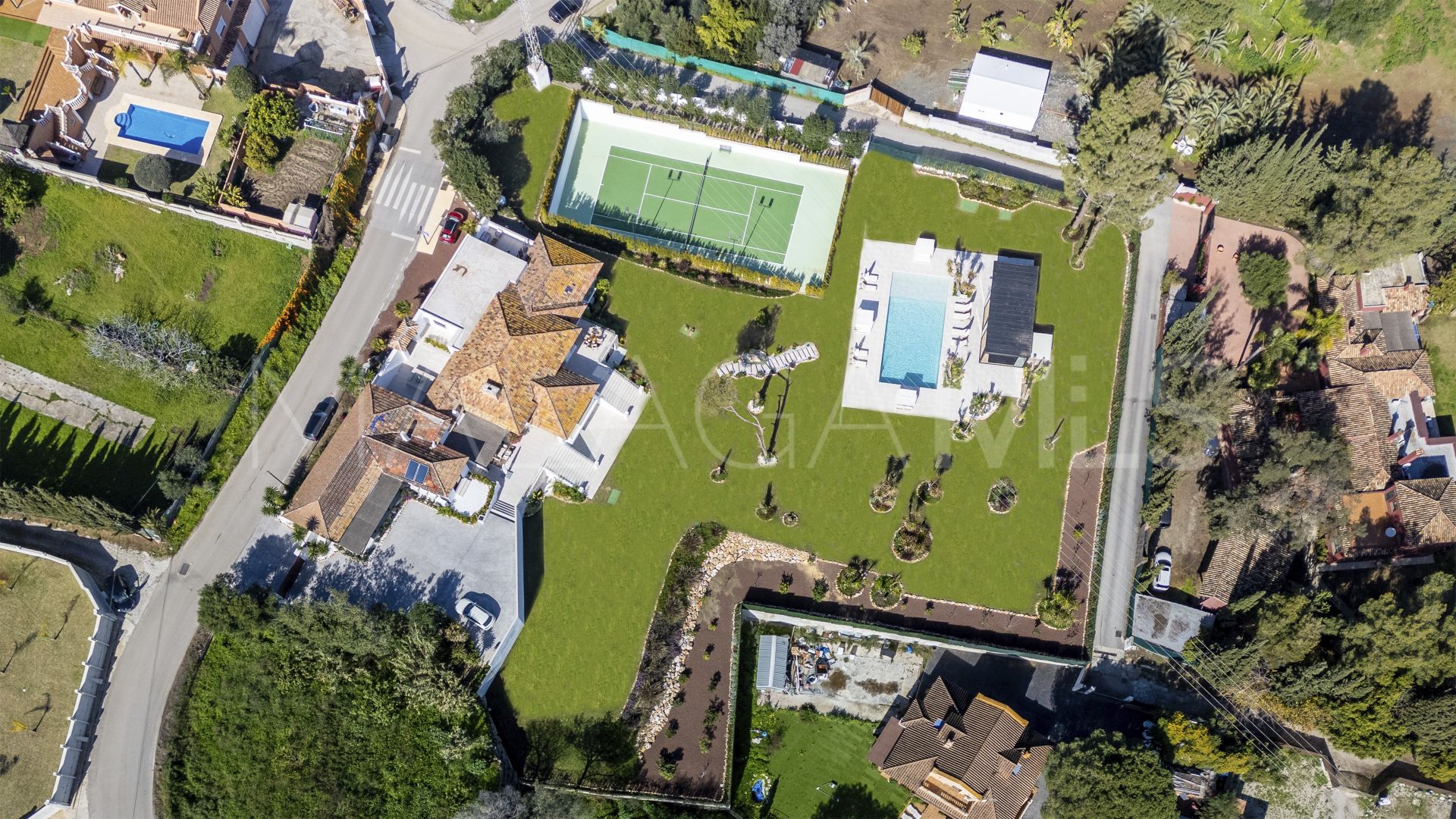 6 bedrooms Guadalmina Alta villa for sale