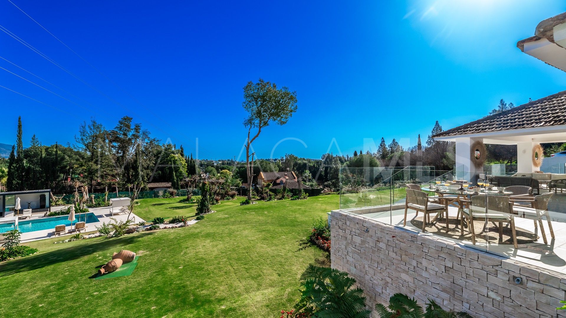 6 bedrooms Guadalmina Alta villa for sale