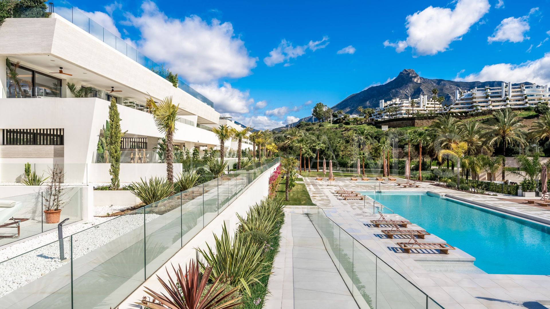 For sale Golden Mile ground floor apartment