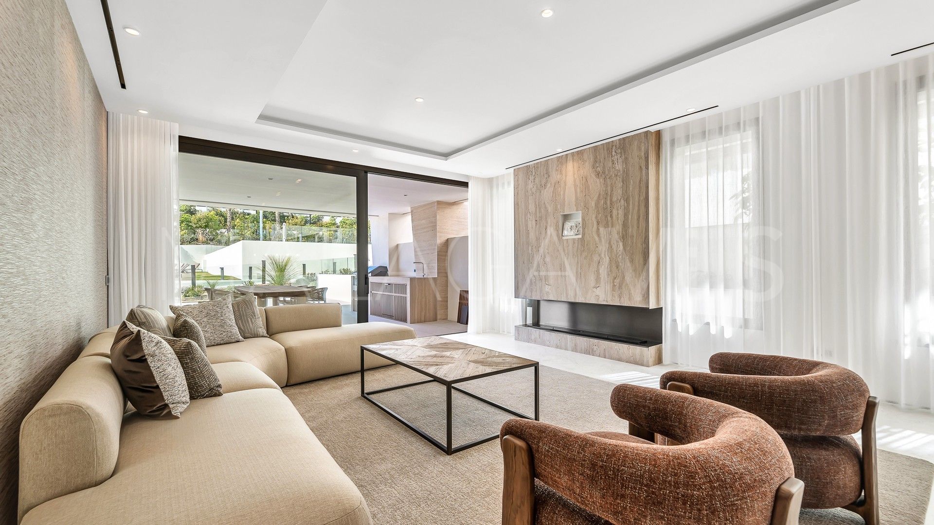For sale Golden Mile ground floor apartment