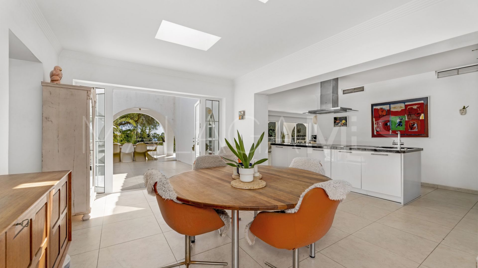 Villa in Golden Mile for sale