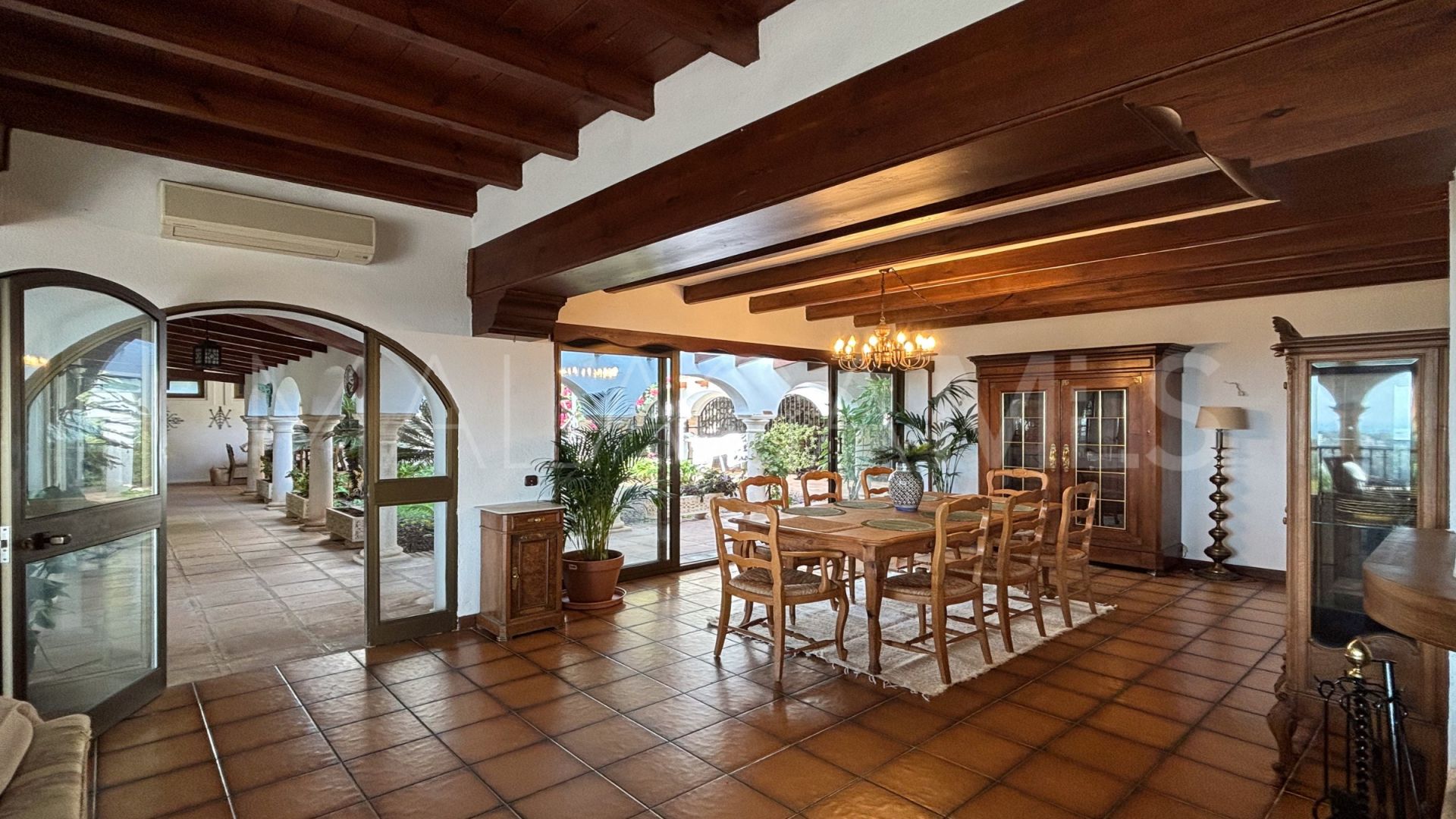 Villa for sale in El Rosario