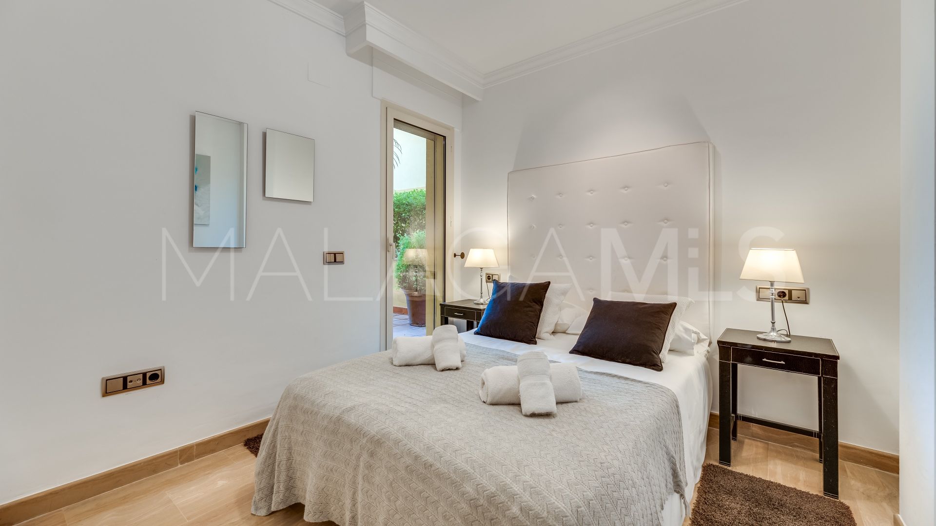 Ground floor apartment in Sierra Blanca for sale