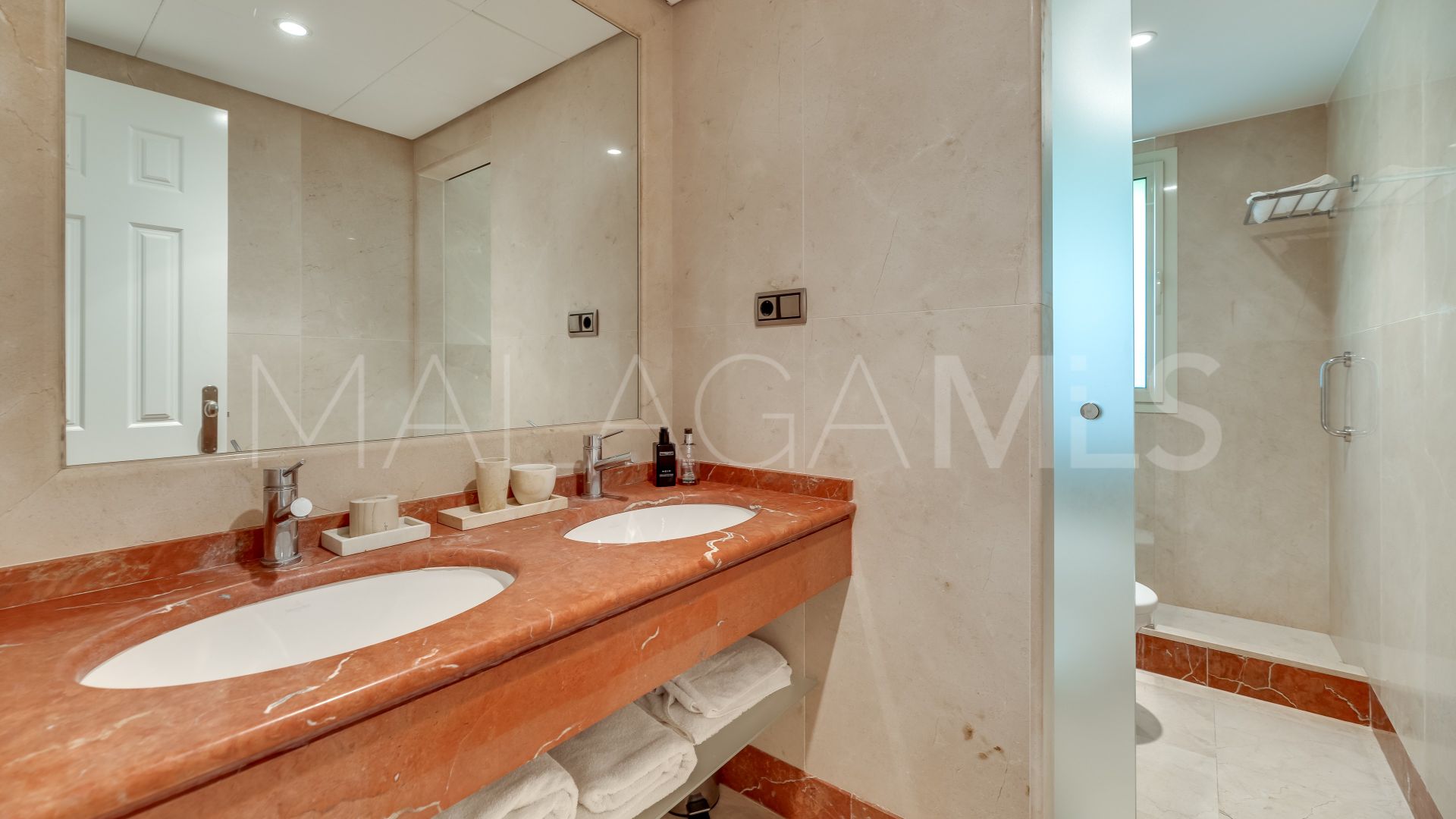 For sale Sierra Blanca 3 bedrooms ground floor apartment