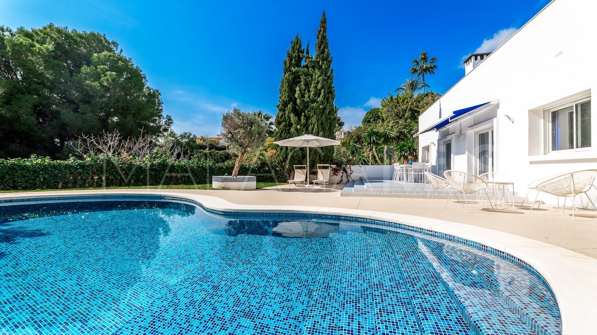 Villa for sale in El Rosario