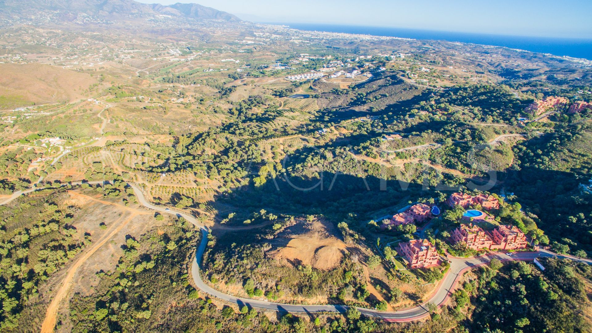 Altos de Elviria plot for sale