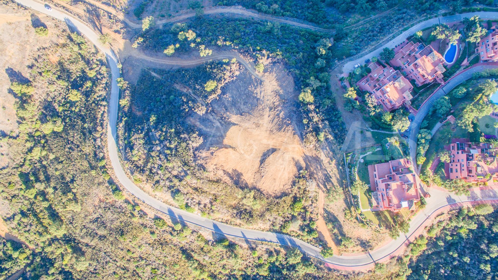 Altos de Elviria plot for sale