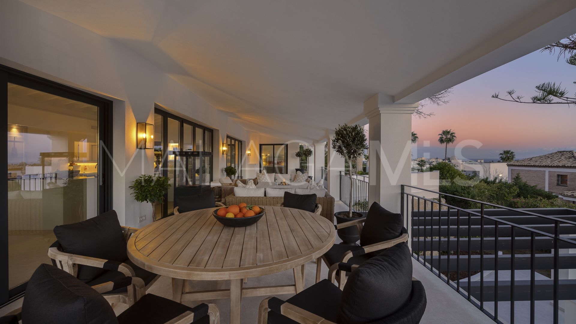 Villa for sale in Paraiso Alto