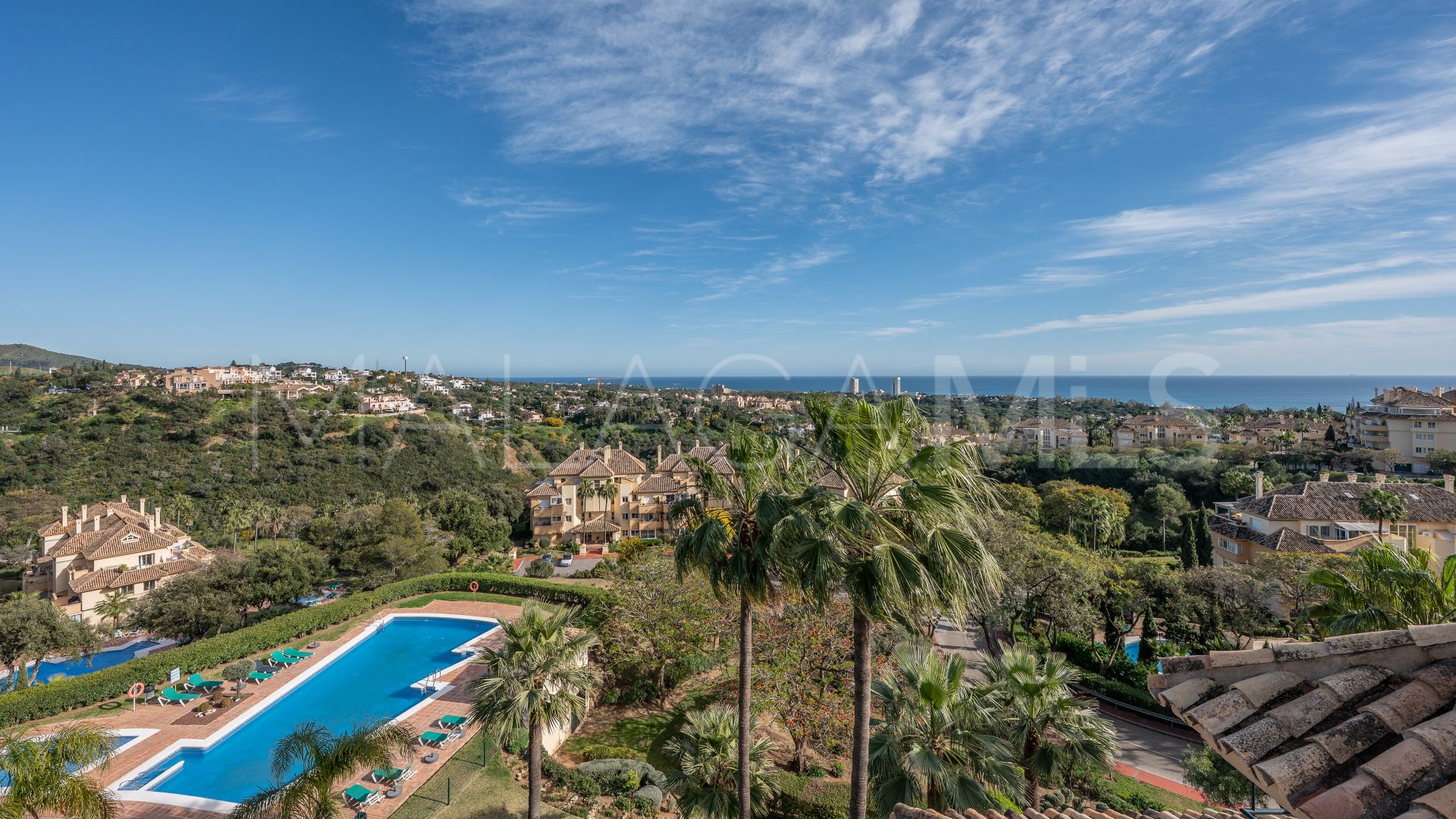 3 bedrooms penthouse for sale in Marbella East
