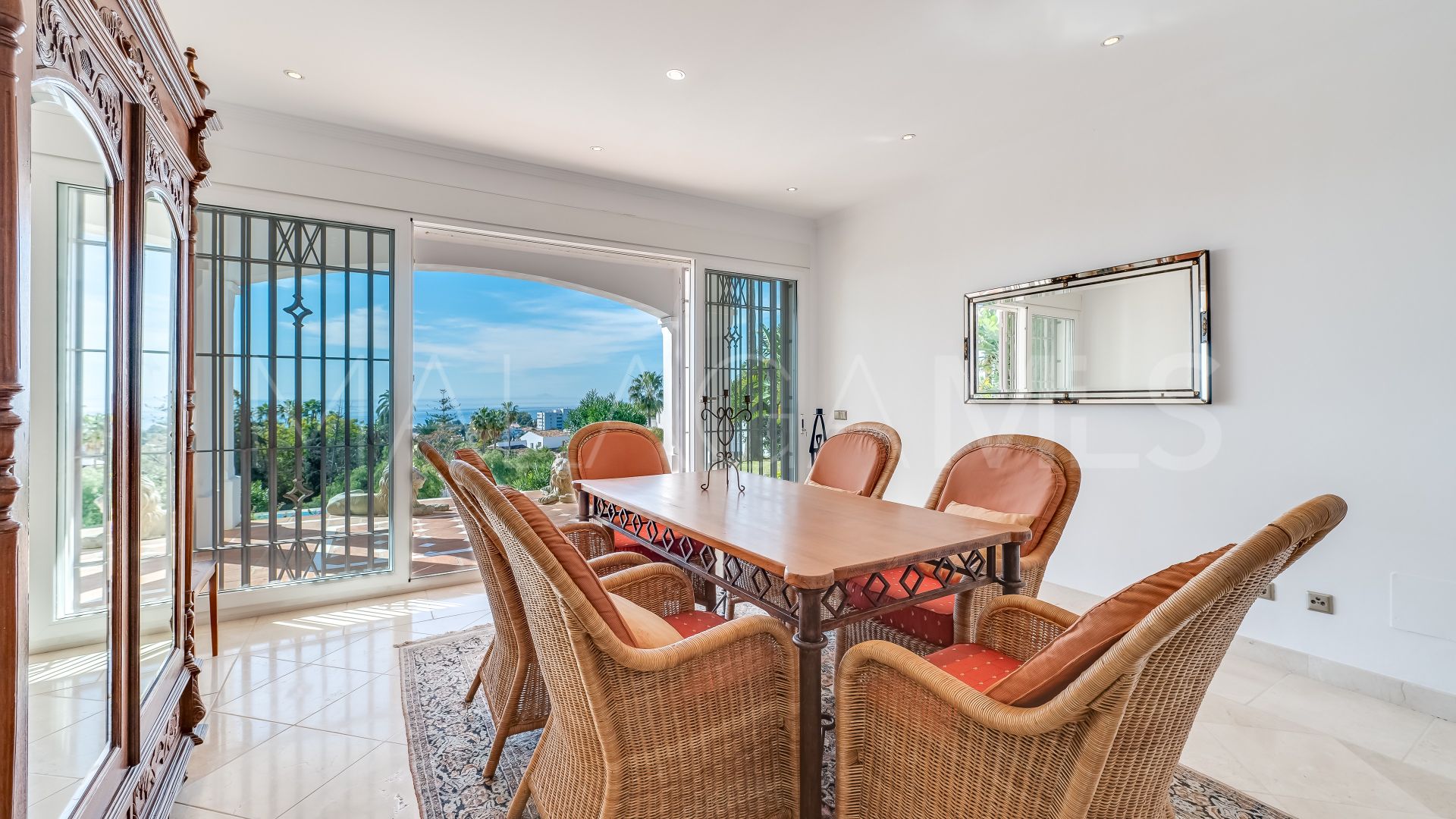 Villa for sale in Rio Real
