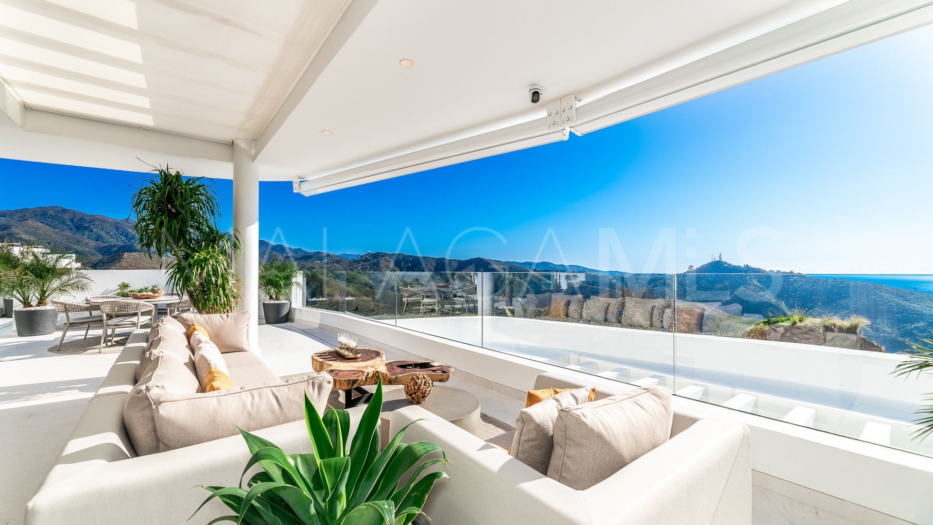 For sale 3 bedrooms penthouse in Palo Alto