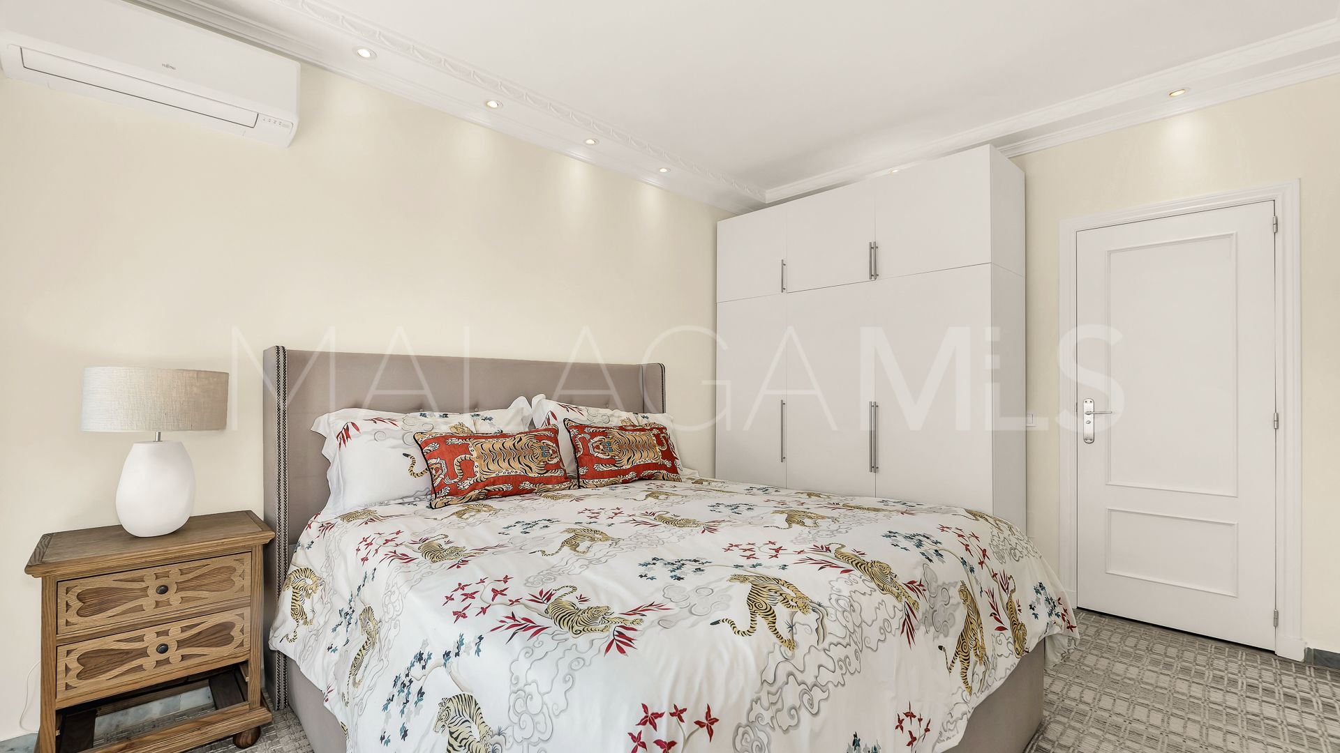 4 bedrooms semi detached house for sale in Rio Real