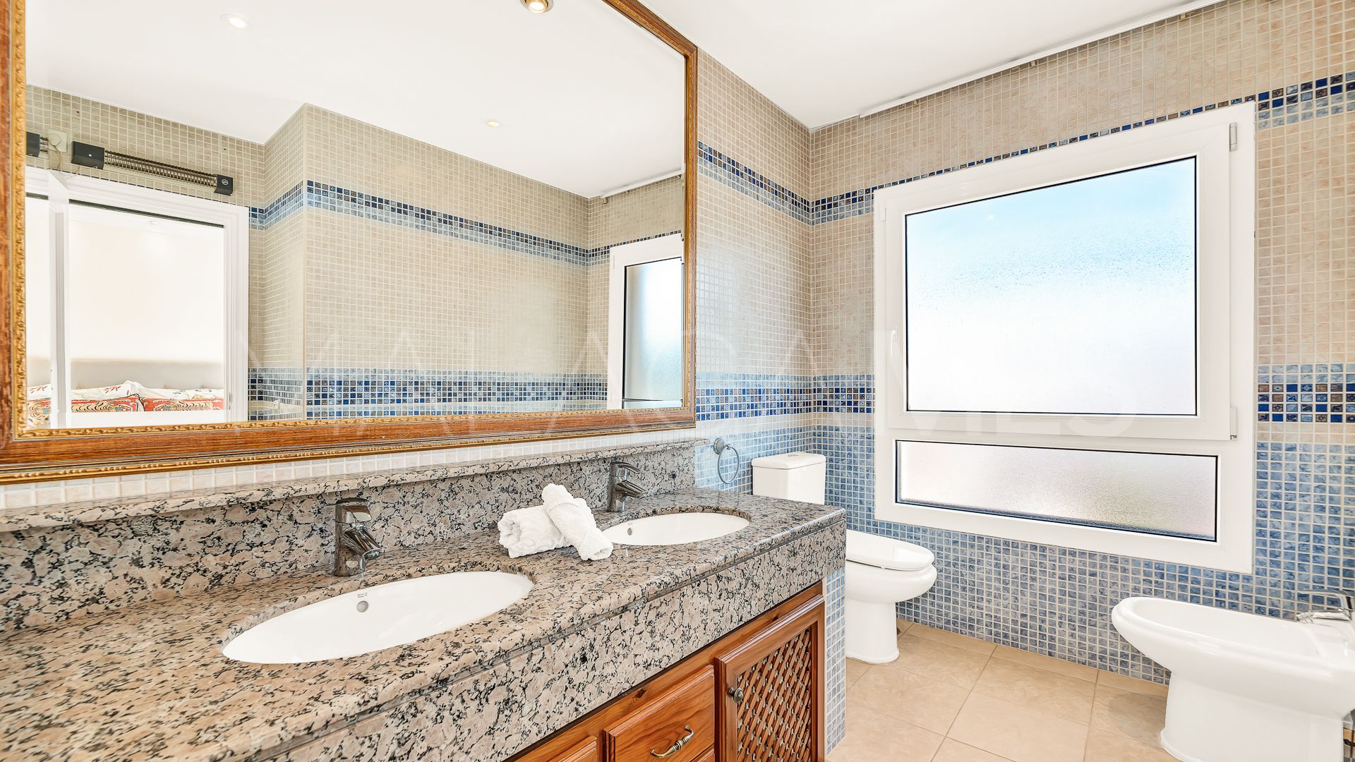 4 bedrooms semi detached house for sale in Rio Real