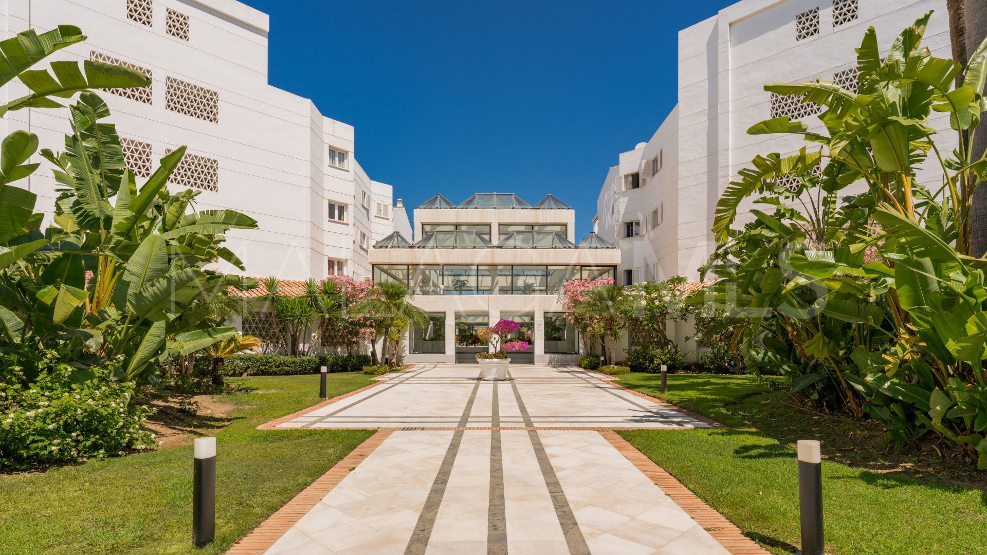 Appartement rez de chaussée for sale in Marbella - Puerto Banus