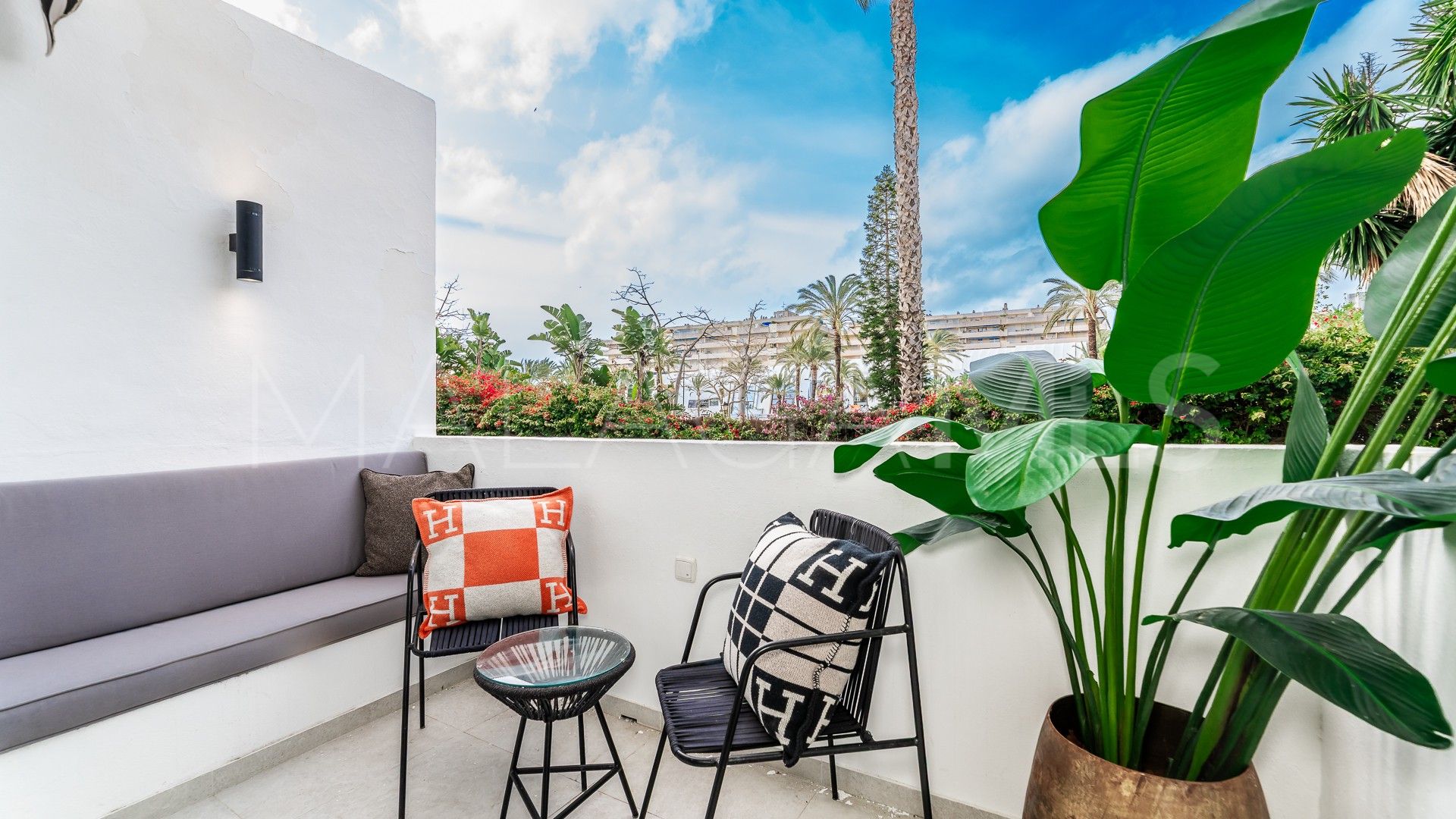 Appartement rez de chaussée for sale in Marbella - Puerto Banus