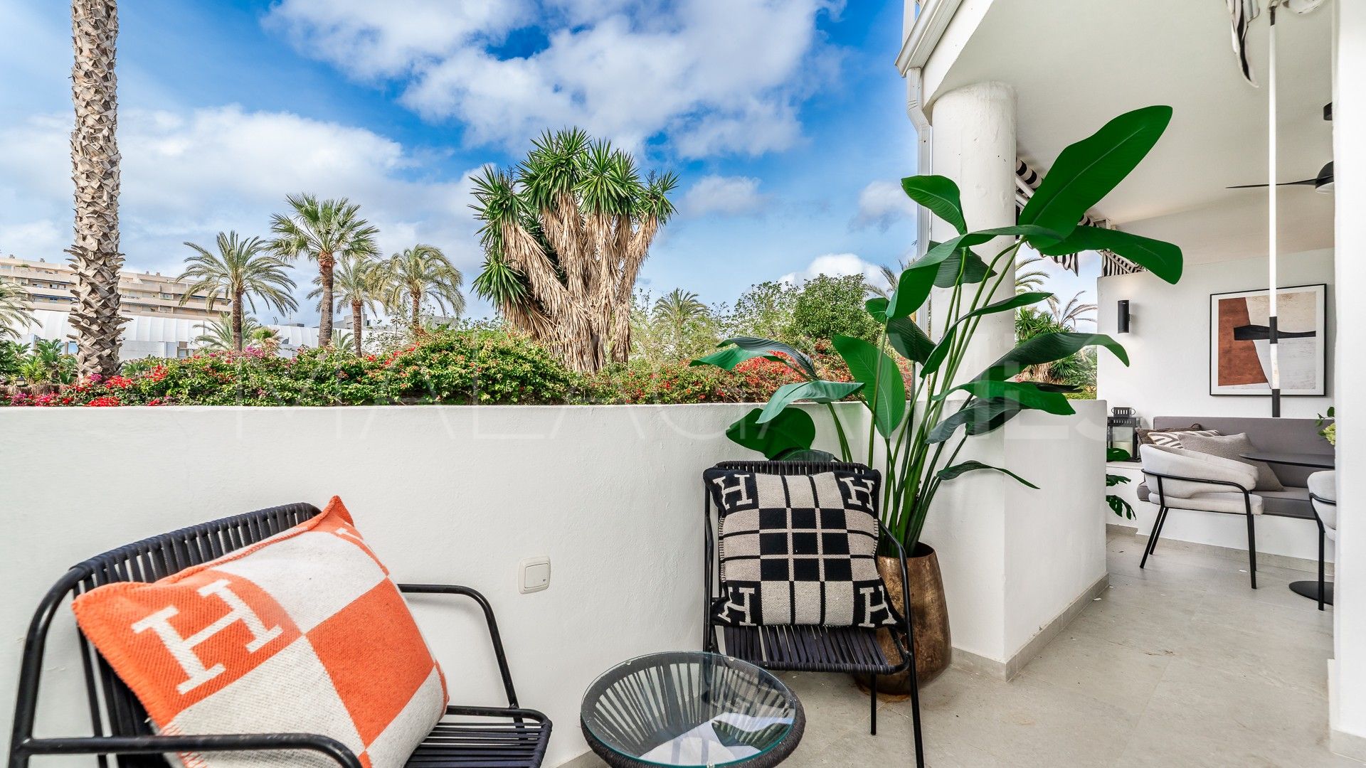 Appartement rez de chaussée for sale in Marbella - Puerto Banus