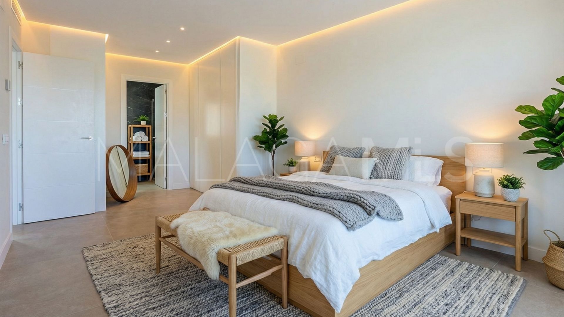 Penthaus for sale in Nueva Andalucia