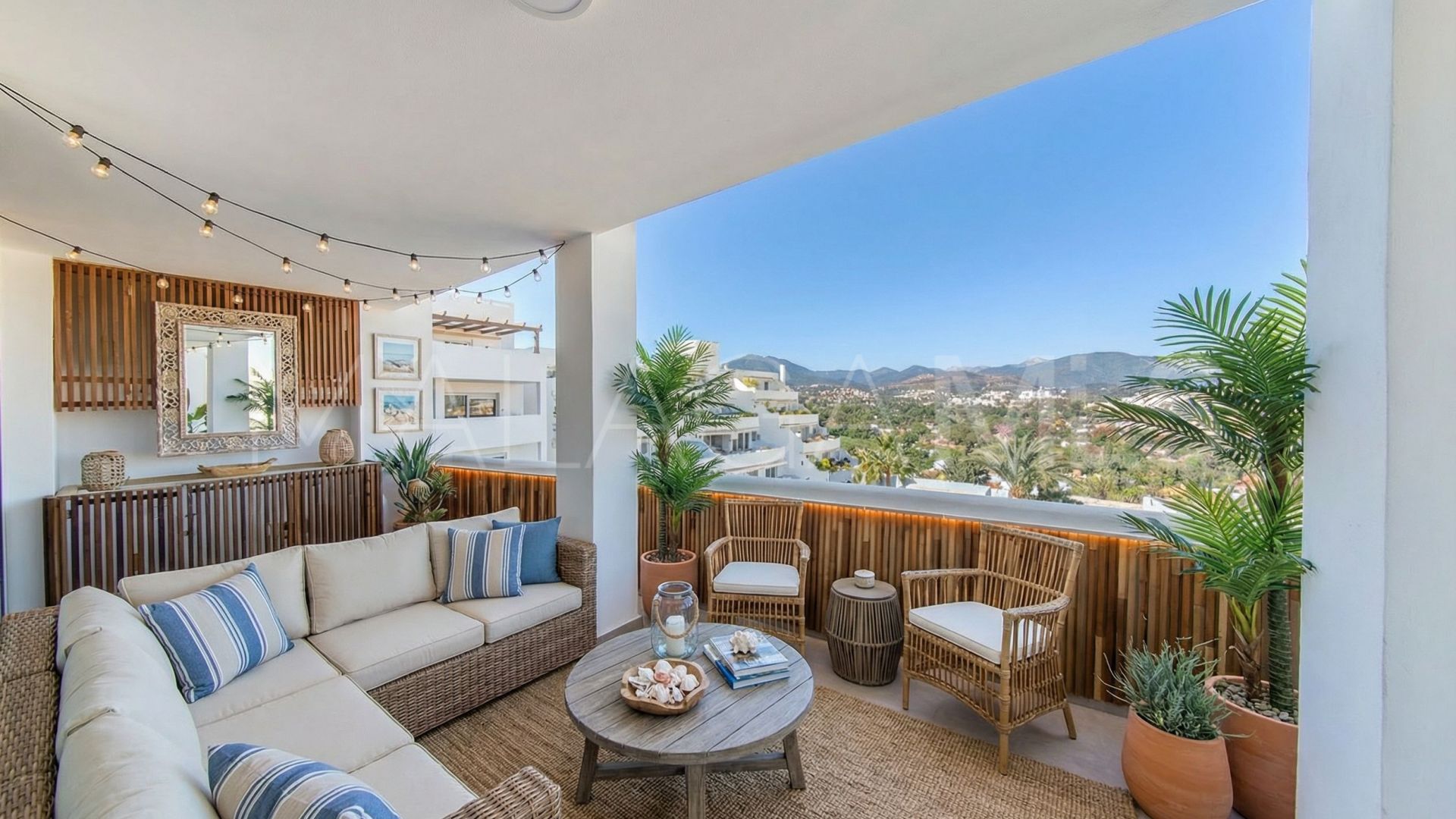 Penthaus for sale in Nueva Andalucia