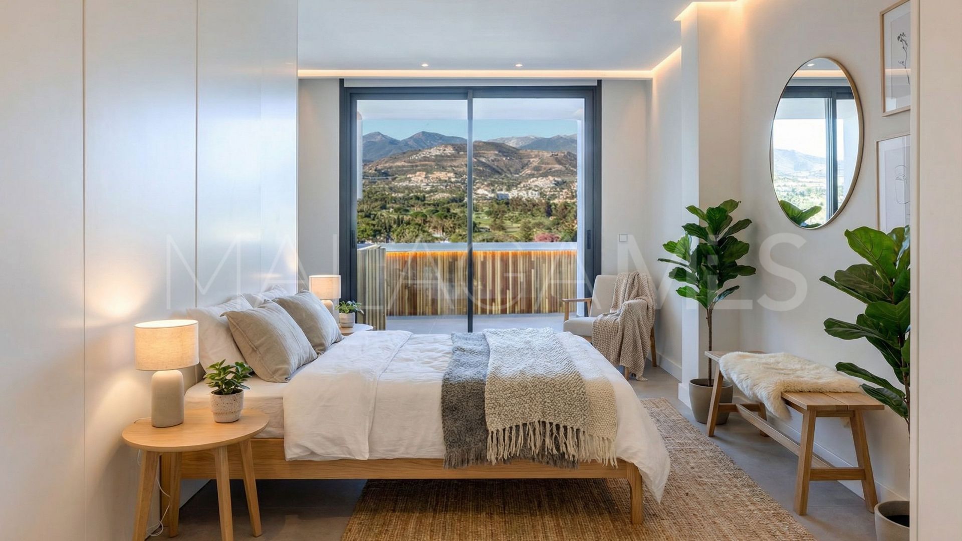 Penthaus for sale in Nueva Andalucia