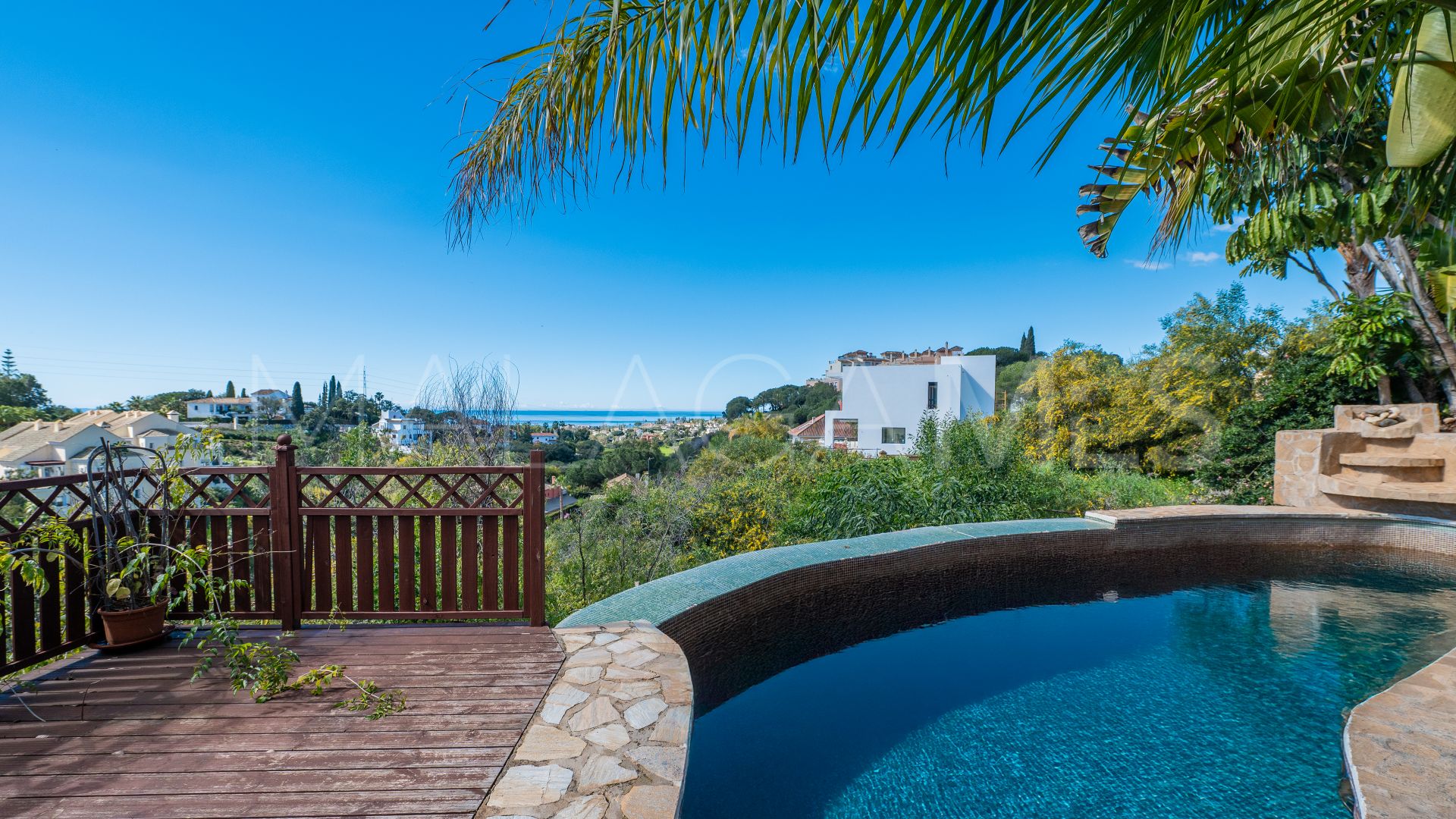 For sale plot in Elviria