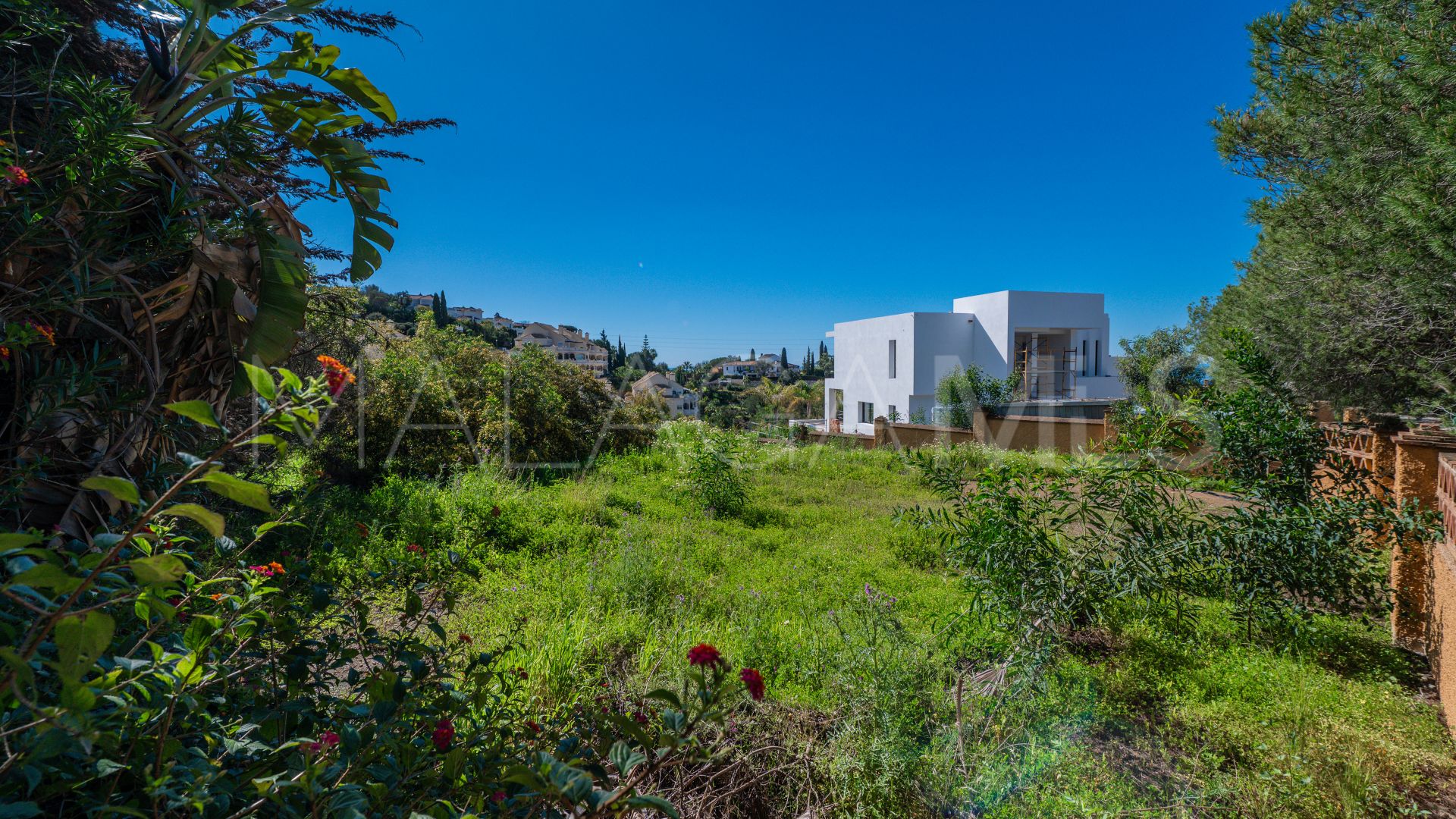 For sale plot in Elviria