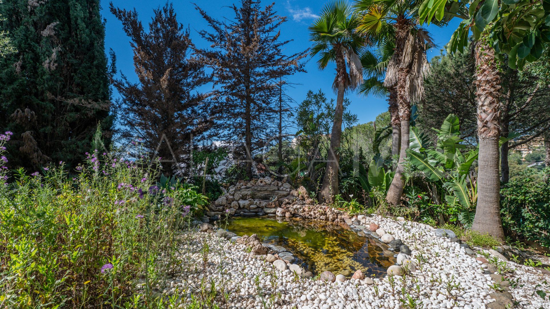 For sale plot in Elviria
