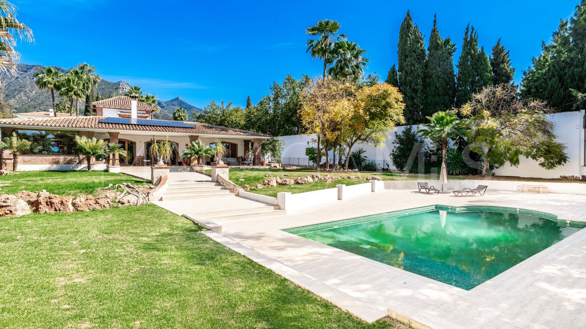 Se vende villa de 5 bedrooms in Nagüeles